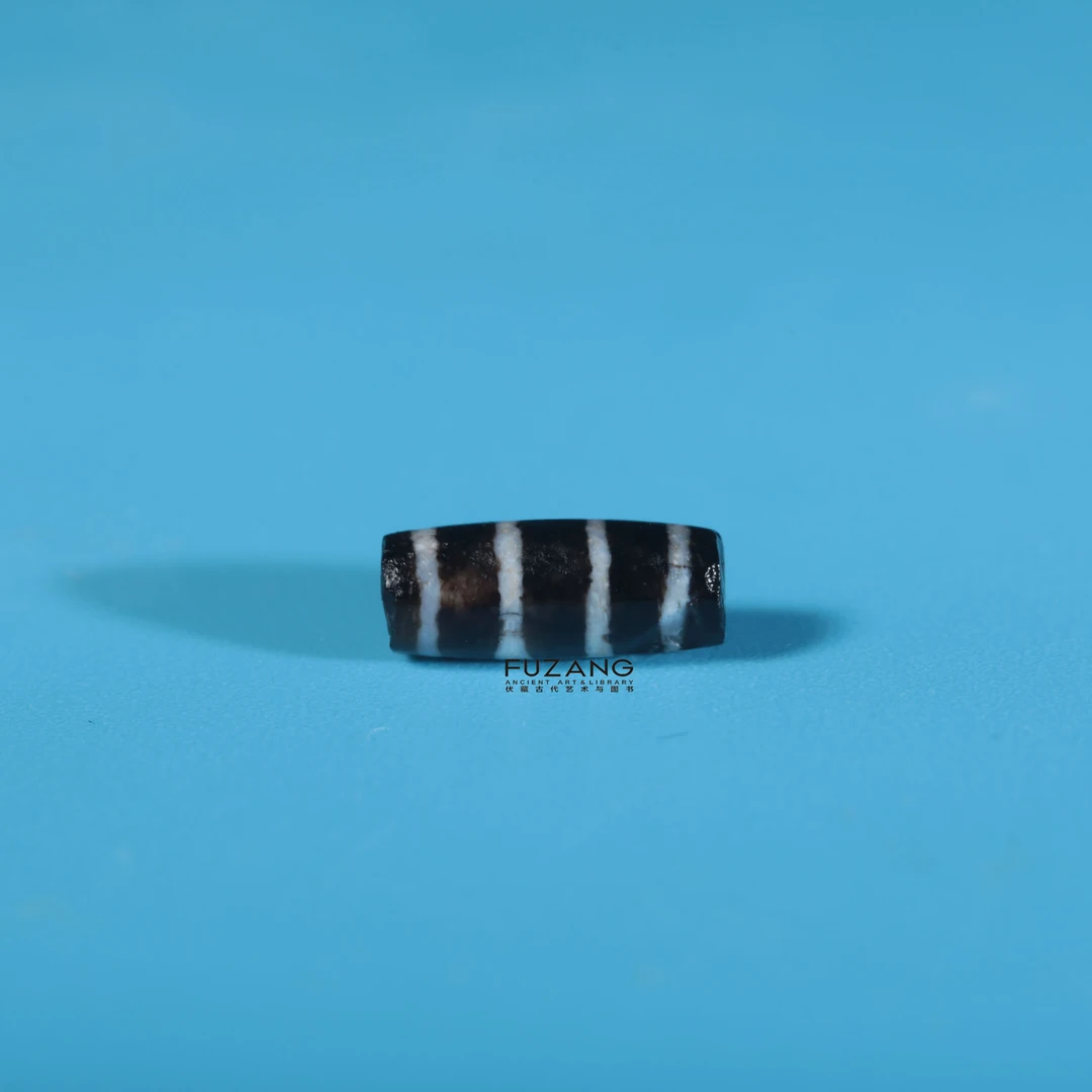 四线黑白线珠 直径4.5mm,对孔11mm fz16225