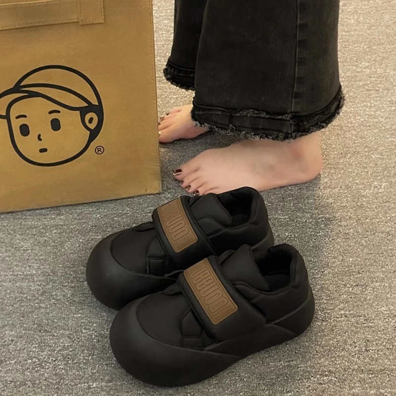 国潮品质学生板鞋女2025秋季新款面包鞋厚底鞋子女百搭小众休闲鞋