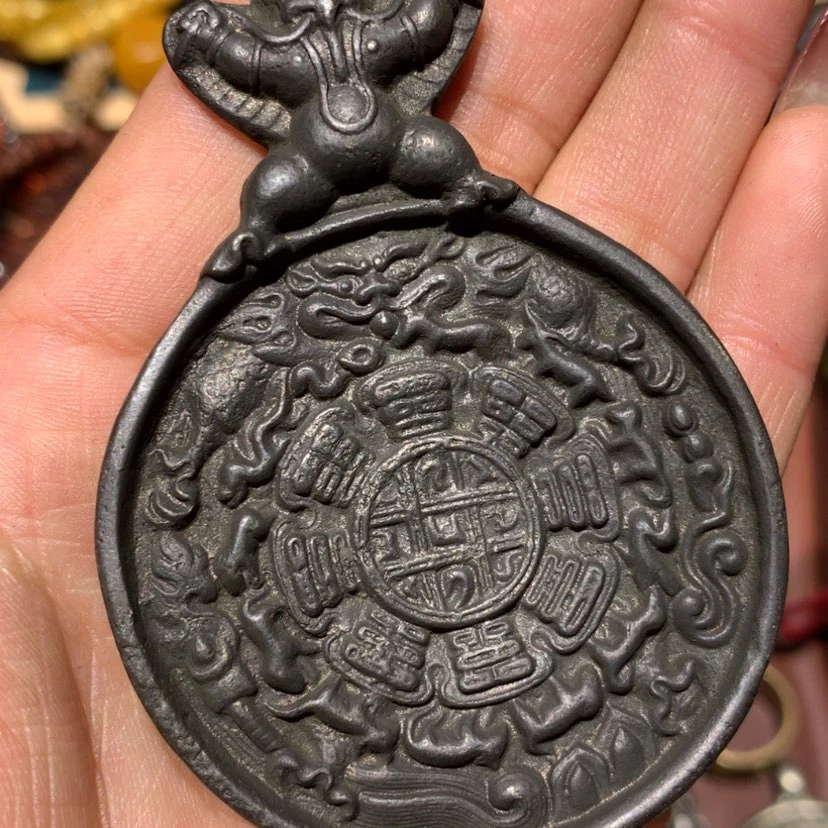 【闪购商品】琉璃颈饰