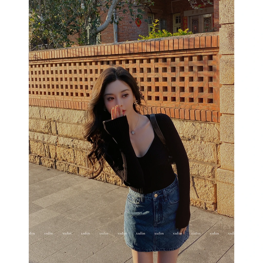 MINI STUDIO徐琳 开年有喜 简约艺术家 法式休闲针织上衣x240008