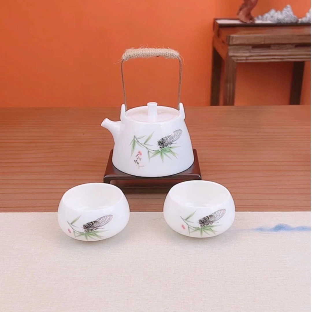 羊脂玉瓷一鸣惊人提梁壶（送两杯）