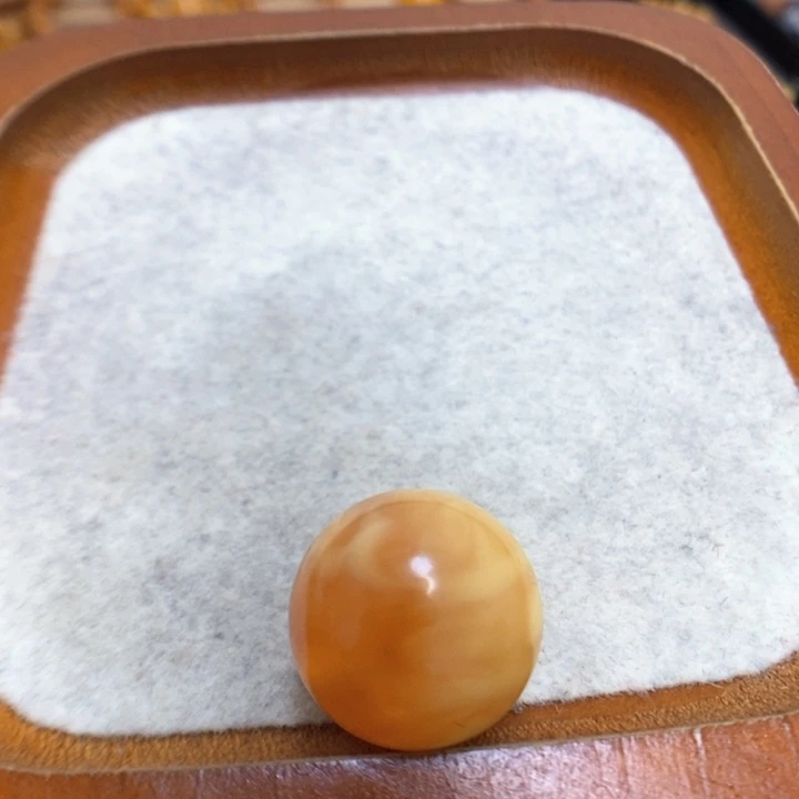 蜜蜡裸石未镶嵌B***y配饰