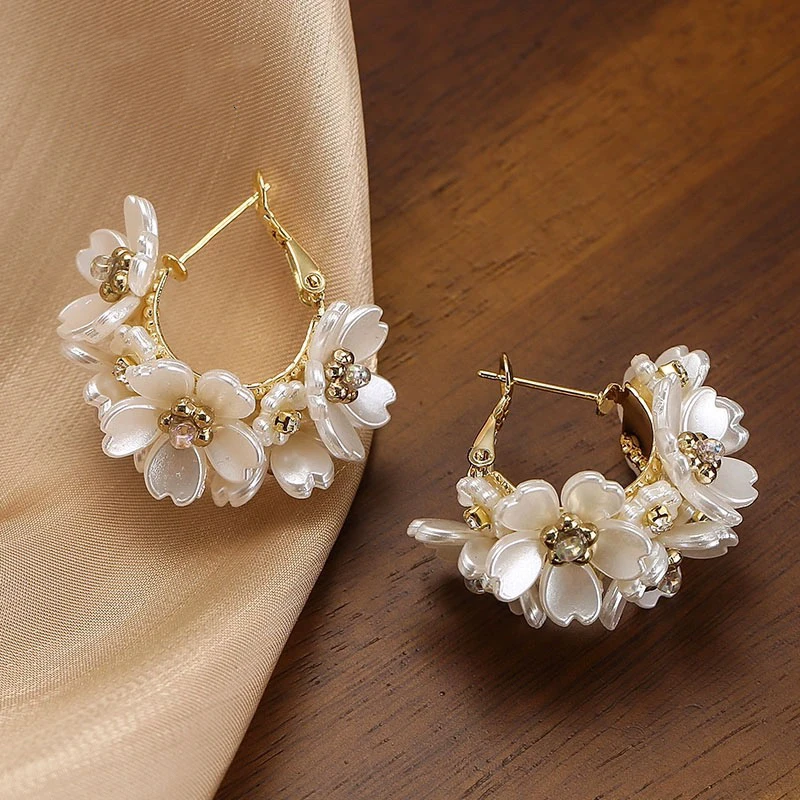 铜合金耳饰 精品森系甜美优雅小花C形耳圈耳环气质女耳饰花朵手工