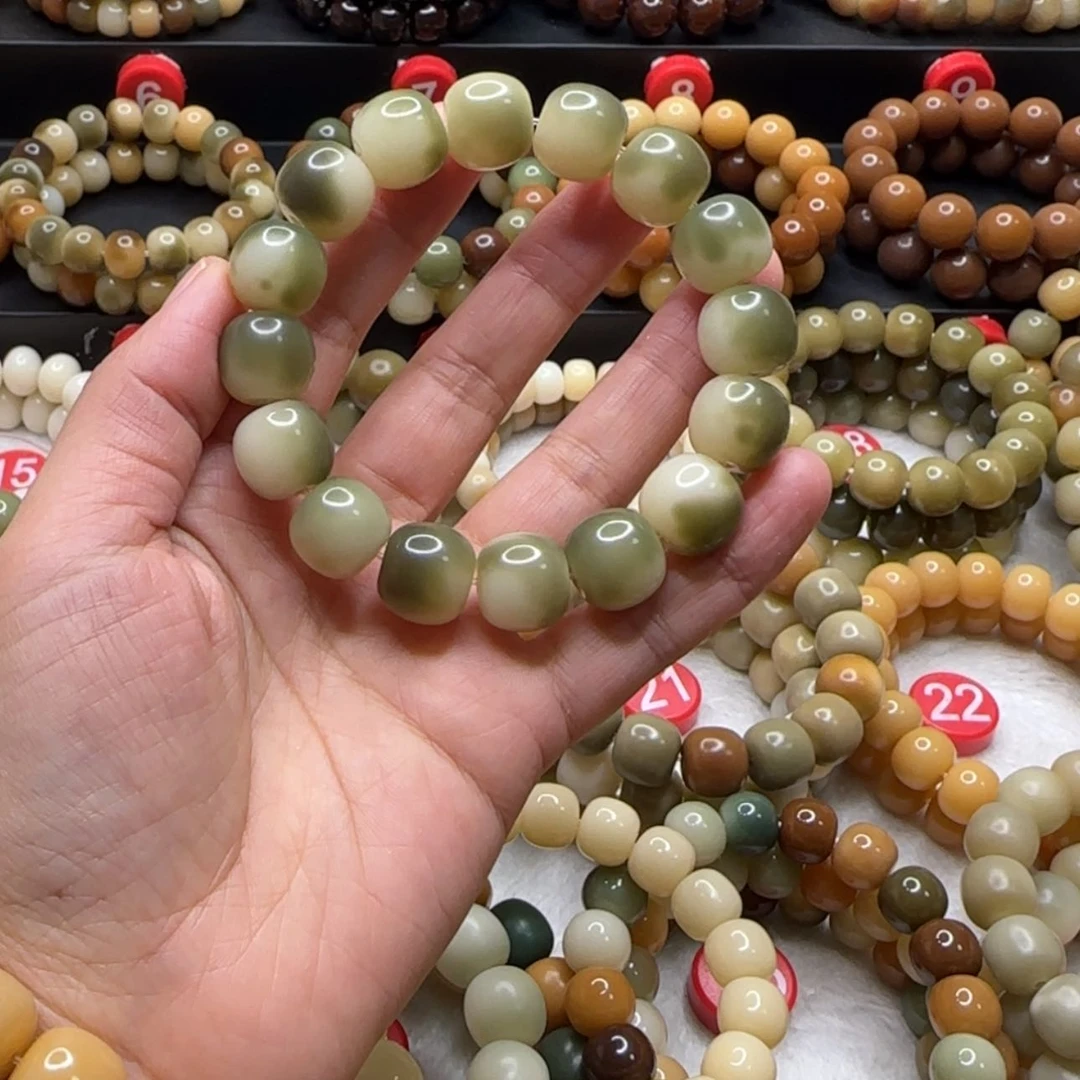 【闪购商品】白玉菩提吊坠小*丑