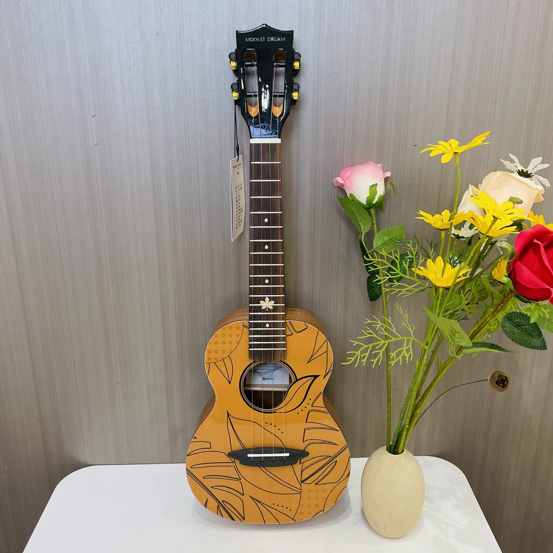 谦梦自然回响桃花芯面单尤克里里碳素弦 面板黄色款
