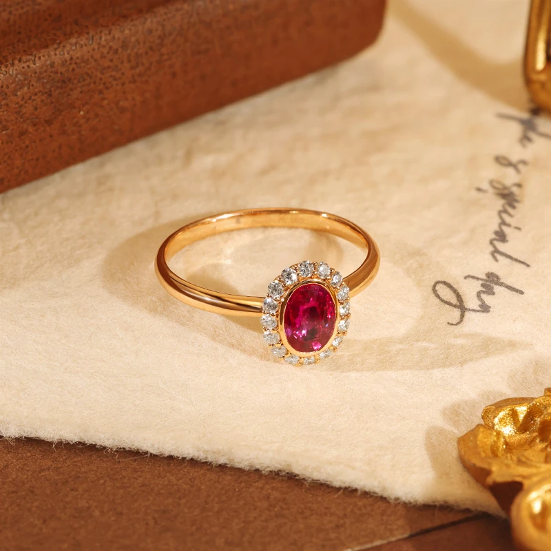 18K金镶嵌天然红宝石戒指