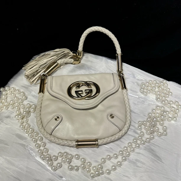95新 GUCCI/古驰 gucci奶白色流苏G扣狩猎单肩包手提包