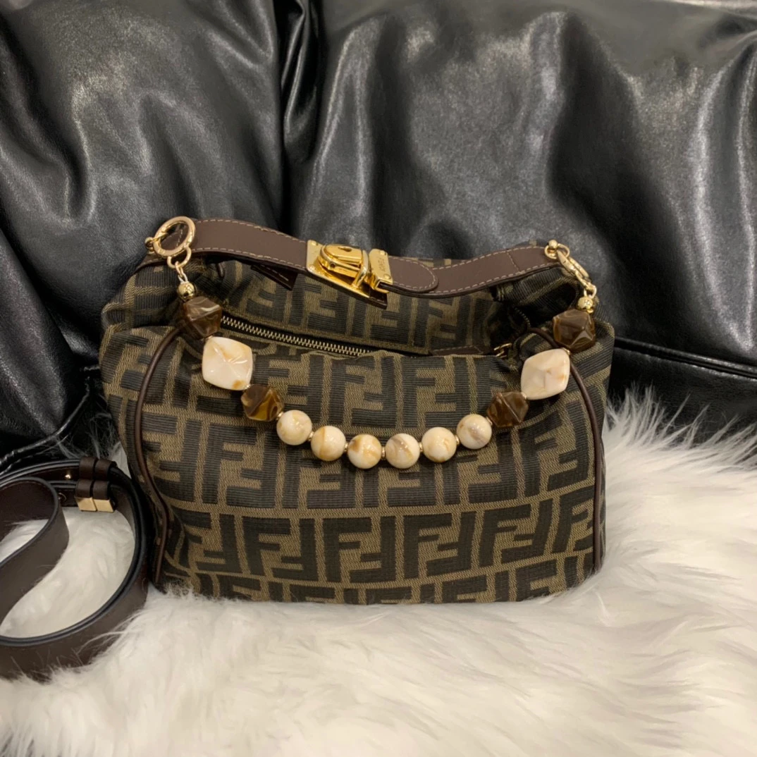 95新 FENDI/芬迪 fendi老花遛狗手提包