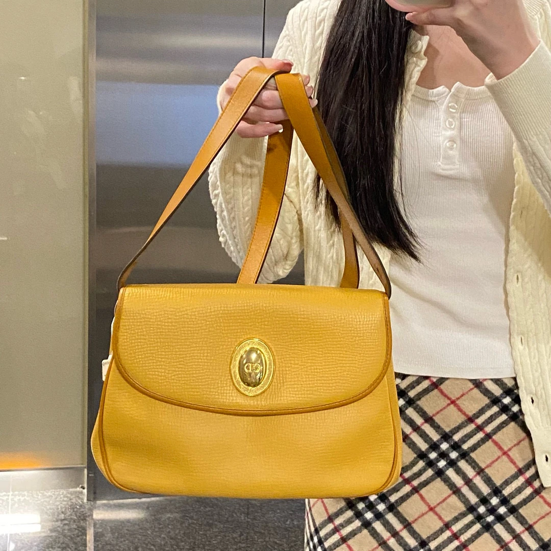 95新 DIOR/迪奥 dior姜黄色斜挎包