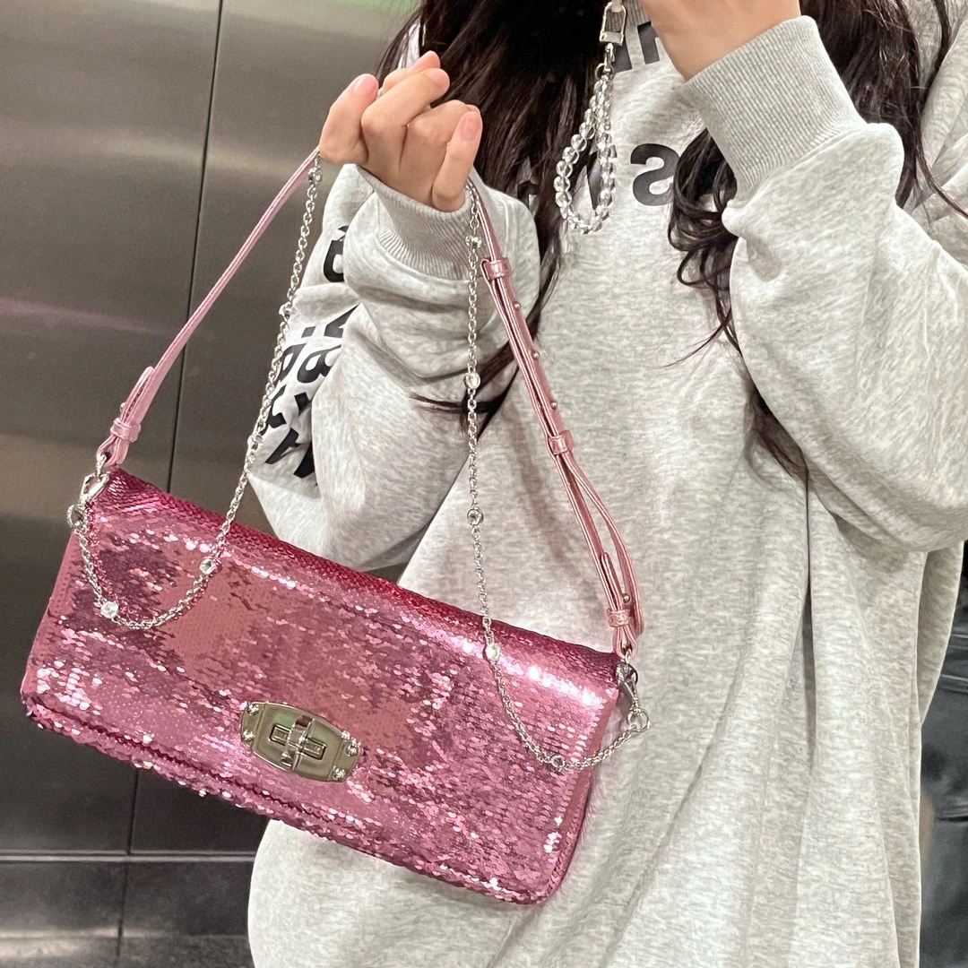 95新 MIU MIU/缪缪 miumiu 亮片人鱼姬粉单肩包