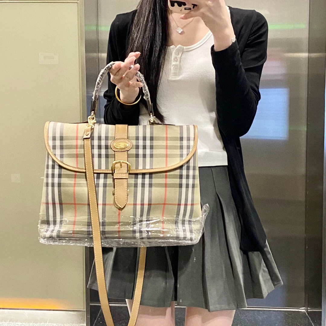 95新 BURBERRY/博柏利 bbr战马格纹公文包