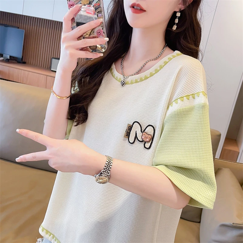 贝壳头刺绣短袖t恤女夏装2024新款韩版宽松设计感小众撞色上衣服