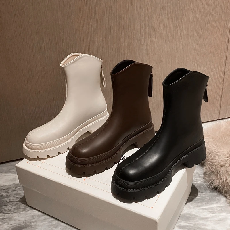 ZHR纯色雅丹风厚底短靴女靴2024秋冬新英伦风显高显瘦厚底马丁靴