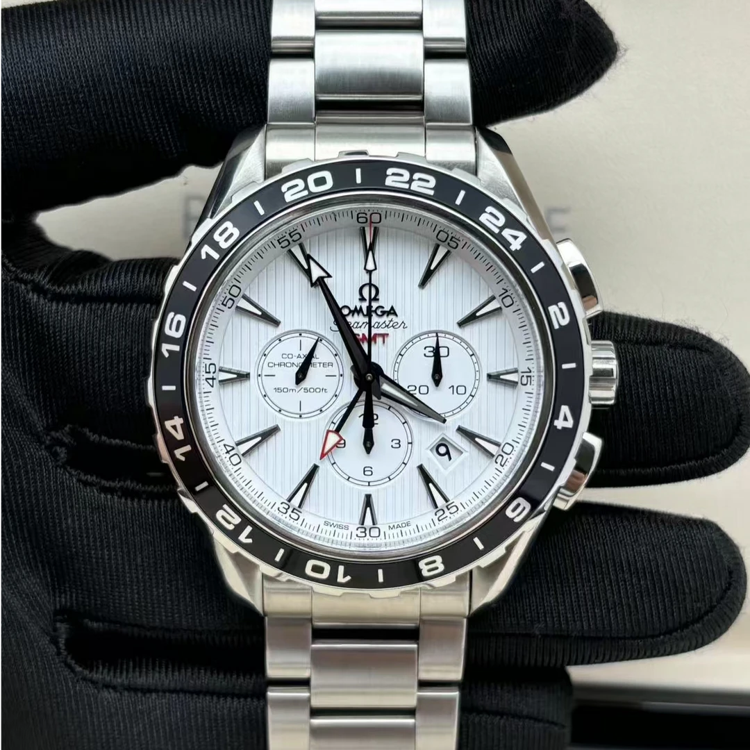 95新 Omega/欧米茄 海马系列/自动/44mm/公价6.83w