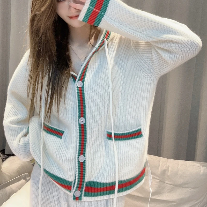 JIENAYANG 轻奢240012-简约时尚撞色连帽抽绳针织羊绒开衫