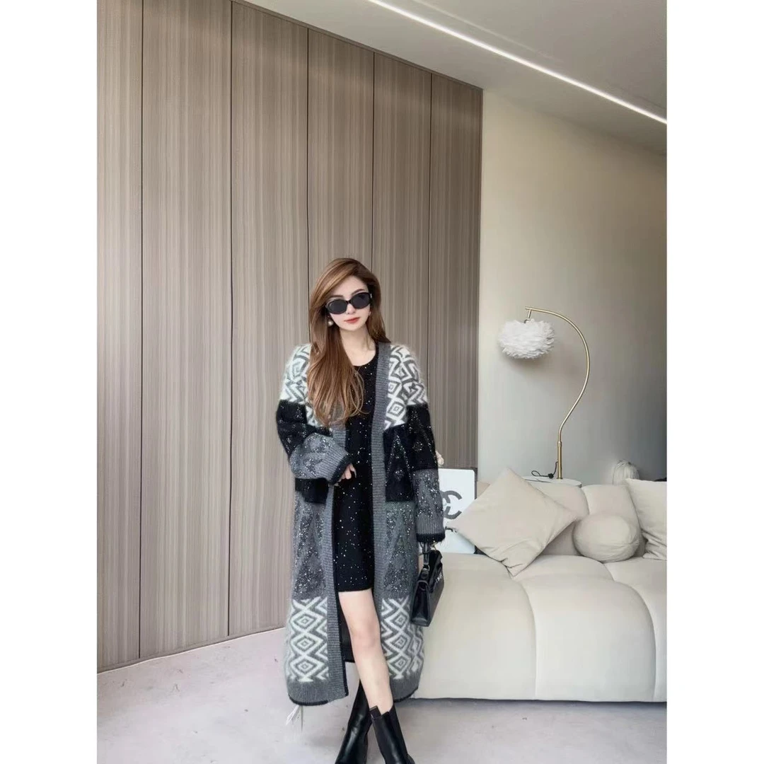 【高克重开衫】240478原创设计拼接款羊绒厚款大衣带珠片款慵懒随意