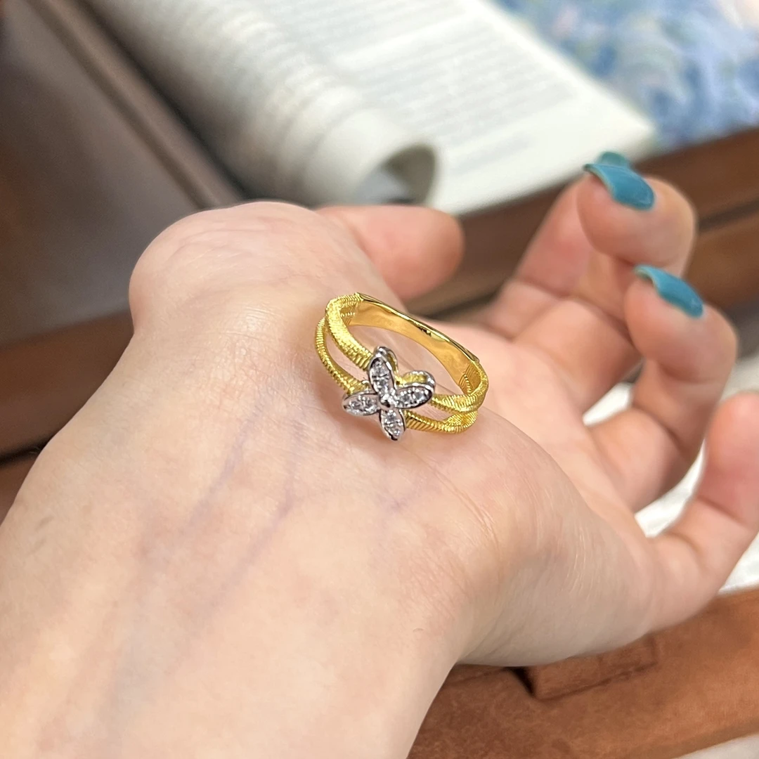 铜合金合成锆石戒指 Tc.3249高级感麻花四叶草戒指双环绕丝设计奢