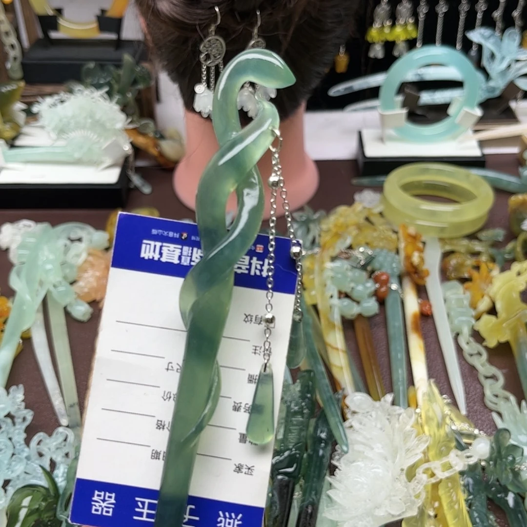 【闪购商品】蛇纹石玉发饰合金伊**妈