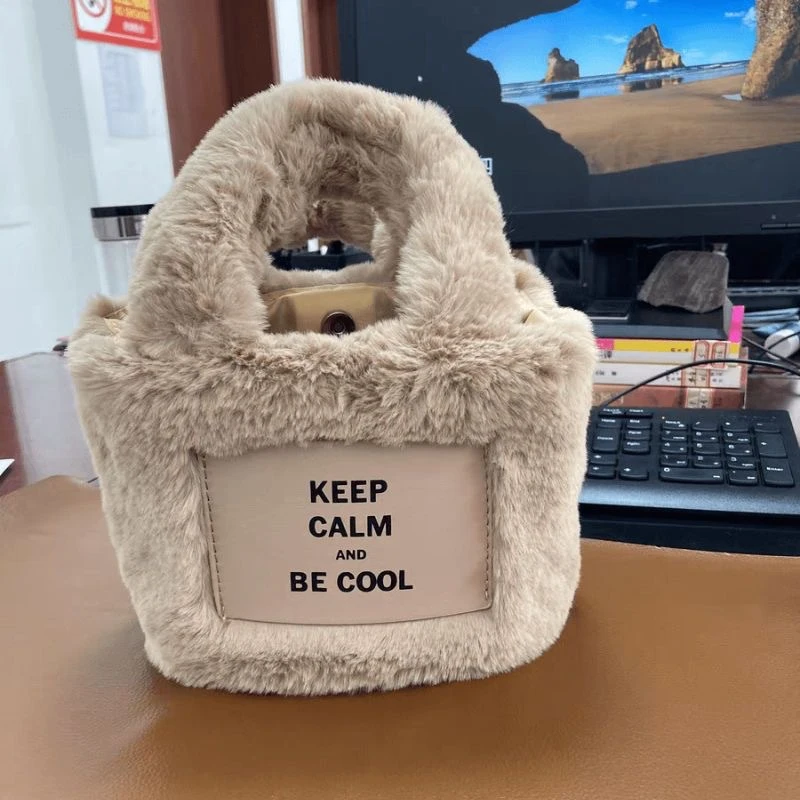 【没有背带】字母毛绒包秋冬包斜挎包高级质感大容量时尚毛毛水桶包