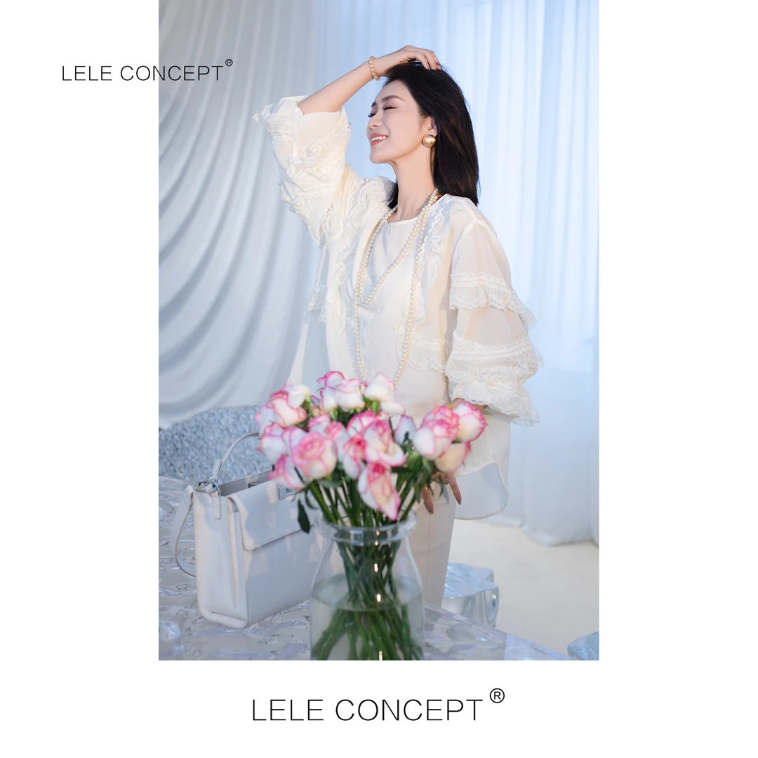 LELE CONCEPT丨法式轻奢设计款宽版丝绒蕾丝边上衣S0689