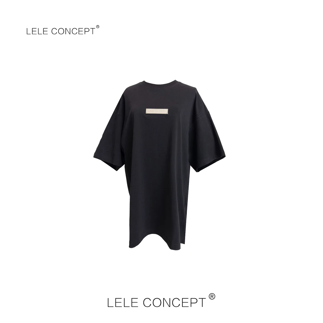 LELE CONCEPT丨小众金属简约高级休闲宽松设计铁牌圆领短袖T0058