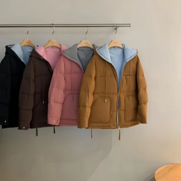冬季上新~时尚简约内外拼接撞色设计款白鸭羽绒服 W08805