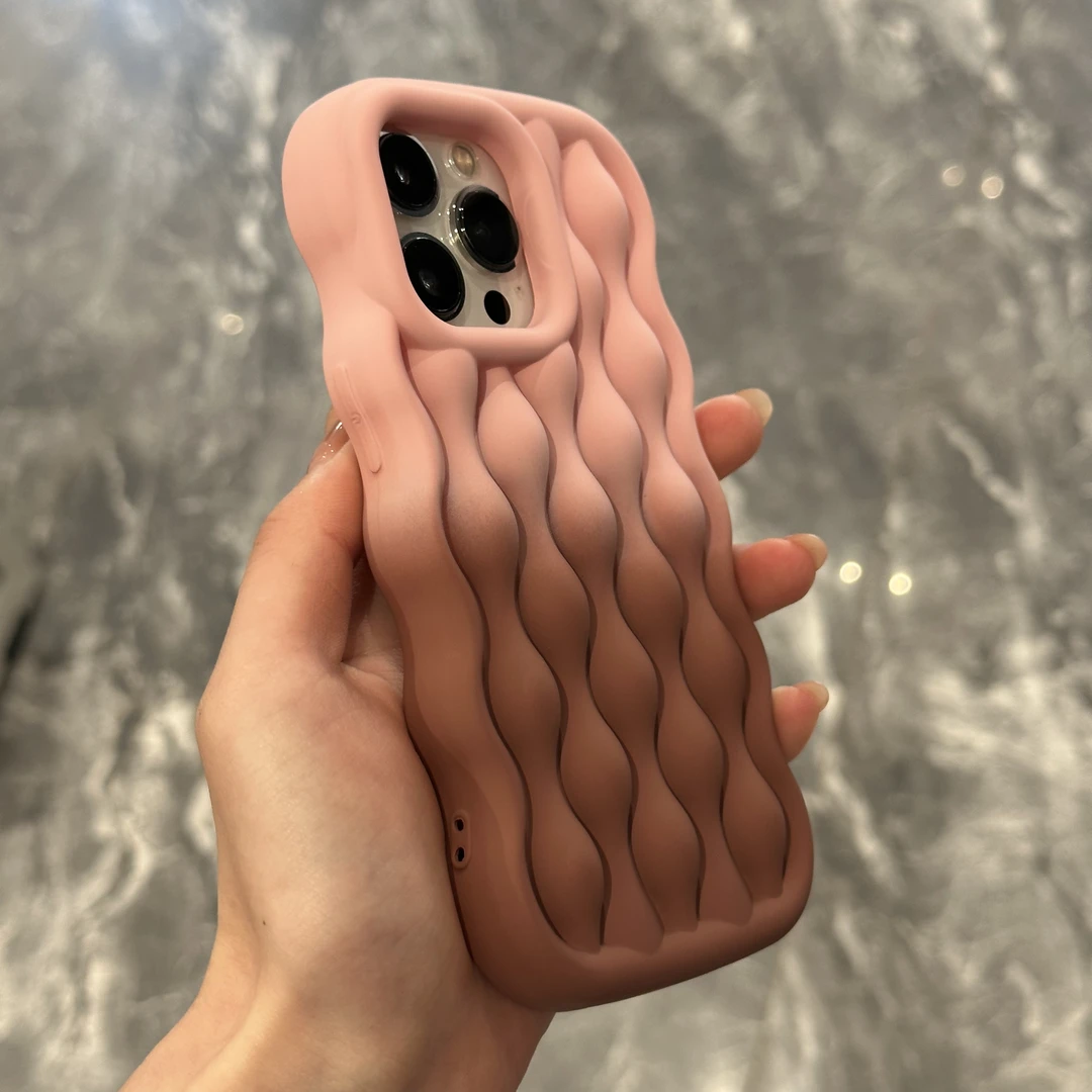 小众高颜值渐变立体波浪纹苹果13手机壳iPhone14新款15高级12软11