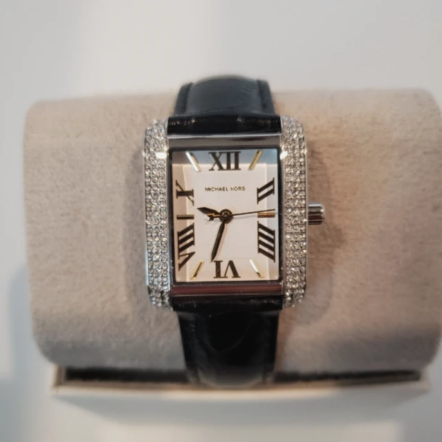 MICHAEL KORS/迈克高仕EMERY系列 33毫米石英腕表 MK4696