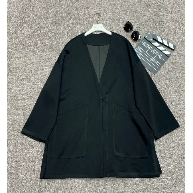 【鑫蕾】秋季新款女秋季宽松大码V领开衫外套8380