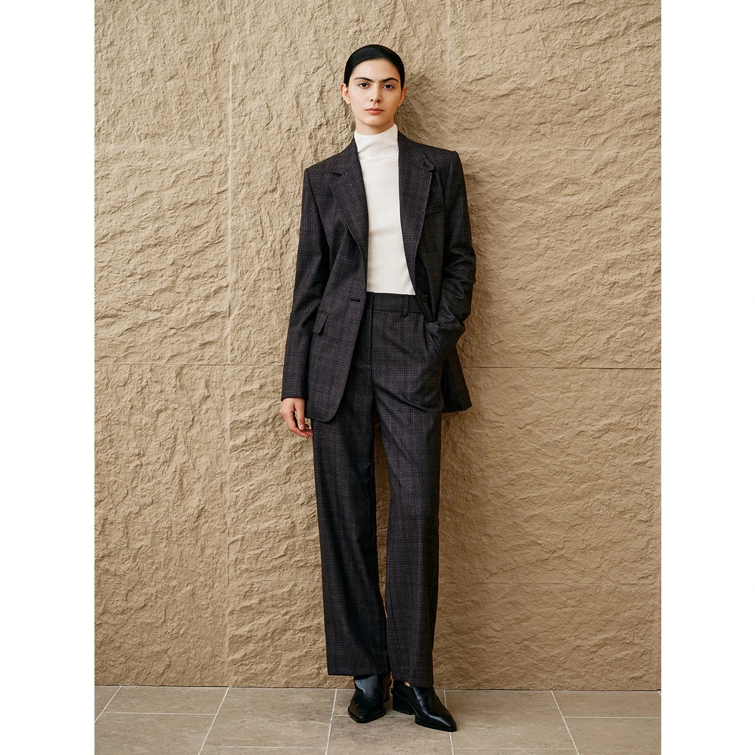 INSUN恩裳冬季复古色织格纹羊毛西装