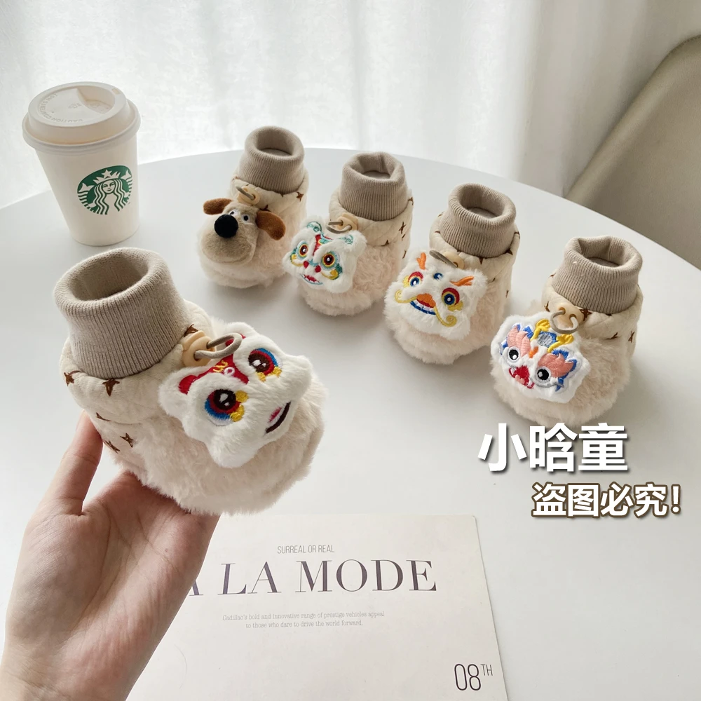 米白色婴儿鞋子秋冬款男女童小月龄婴幼儿宝宝鞋毛绒鞋保暖防掉跟