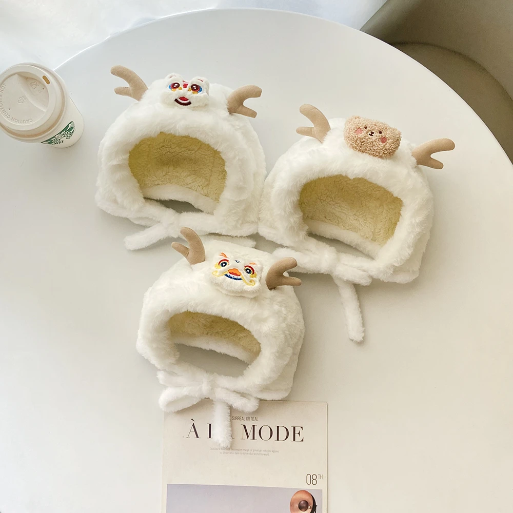 奶白色婴儿帽子冬季男女童小月龄婴幼儿宝宝护耳帽毛绒龙角包头帽