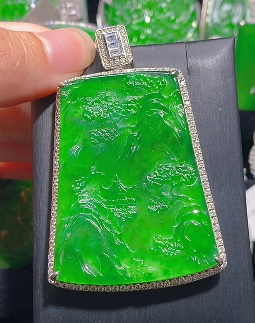 正品天然A货翡翠冰种吊坠