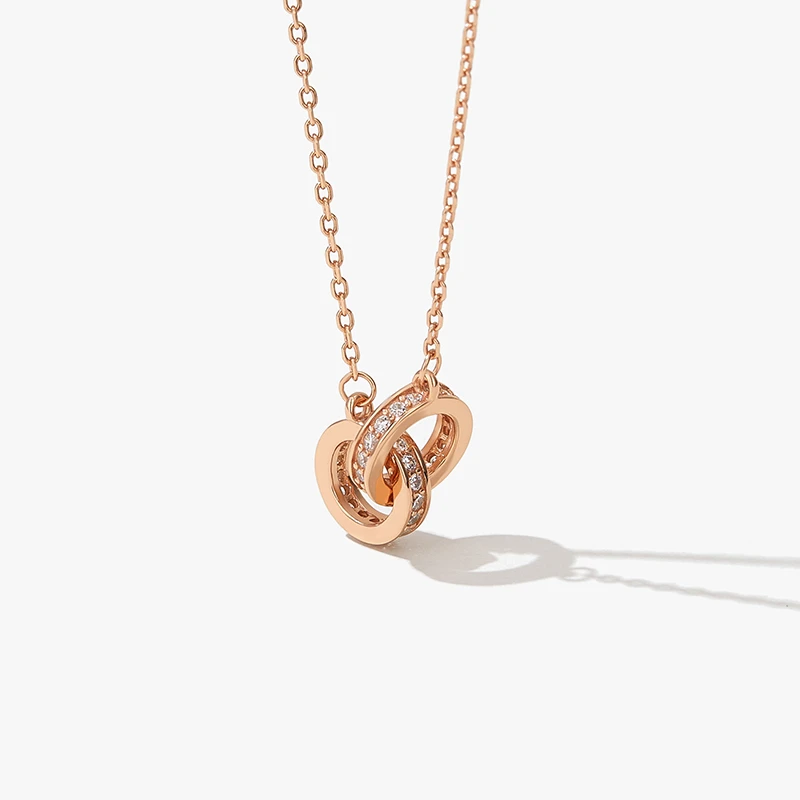 轻奢小众设计感环环相扣项链女款2025年新款爆款百搭简约锁骨链