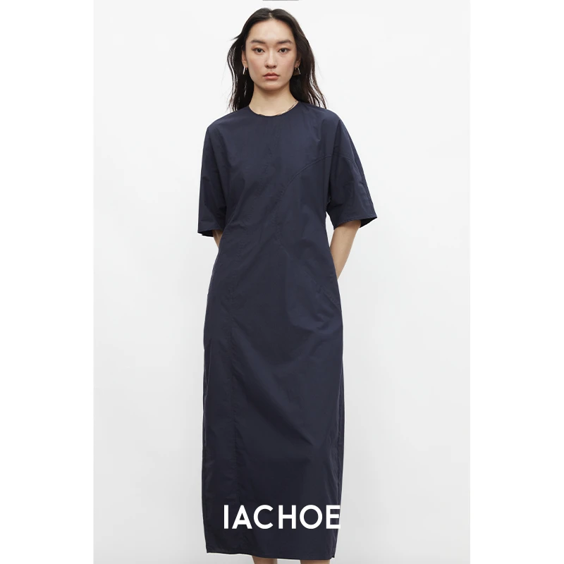 IACHOE立体剪裁宽松版型显瘦不规则收腰连衣裙中长款3431516023