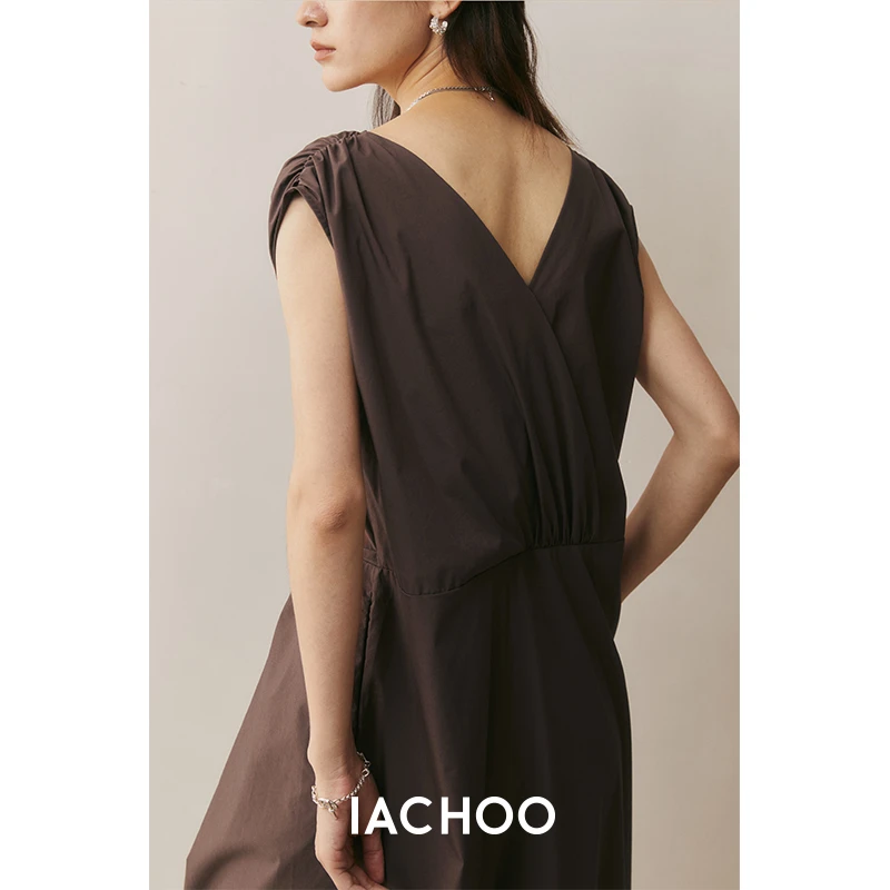 IACHOE【努力号】棉感圆领无袖后背V领设计抽绳连衣裙3431316005