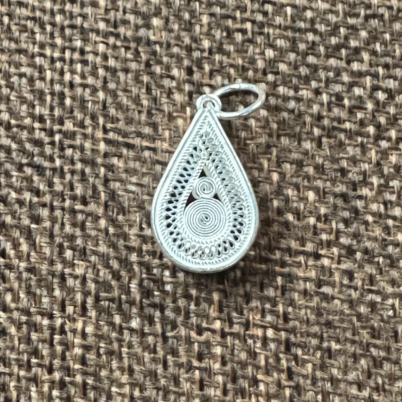 吊坠足银 佬银匠 纯手工足银双面花丝工艺水滴民族风吊坠时尚挂坠