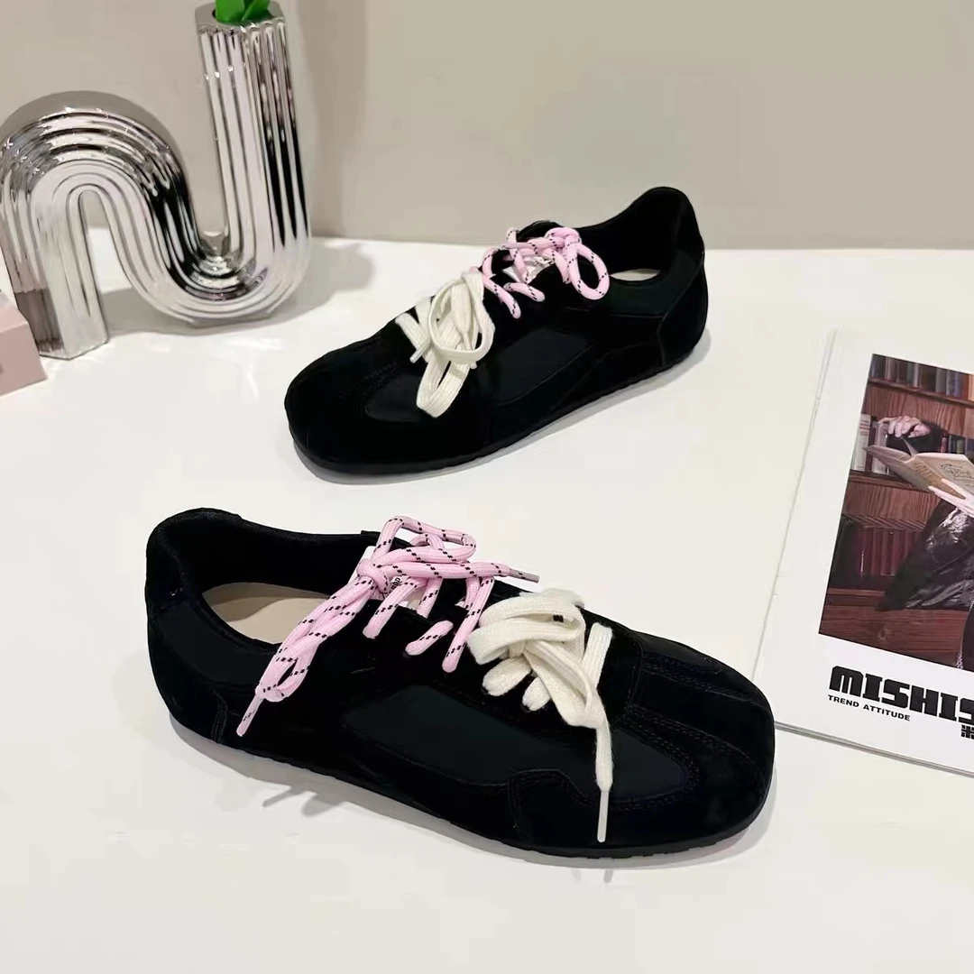 秋季新款百搭透气拼色厚底复古休闲运动板鞋8819或8822(板鞋)