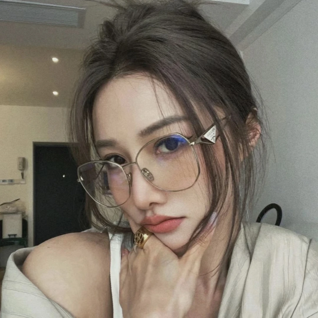 全新未使用  PRADA/GG/ 周扬青同款时尚平光镜 VPR59Z