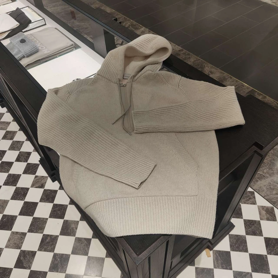 全新未使用 MONCLER 盟可睐蒙口/GG/GIROCOLLO男士针织卫衣毛衣