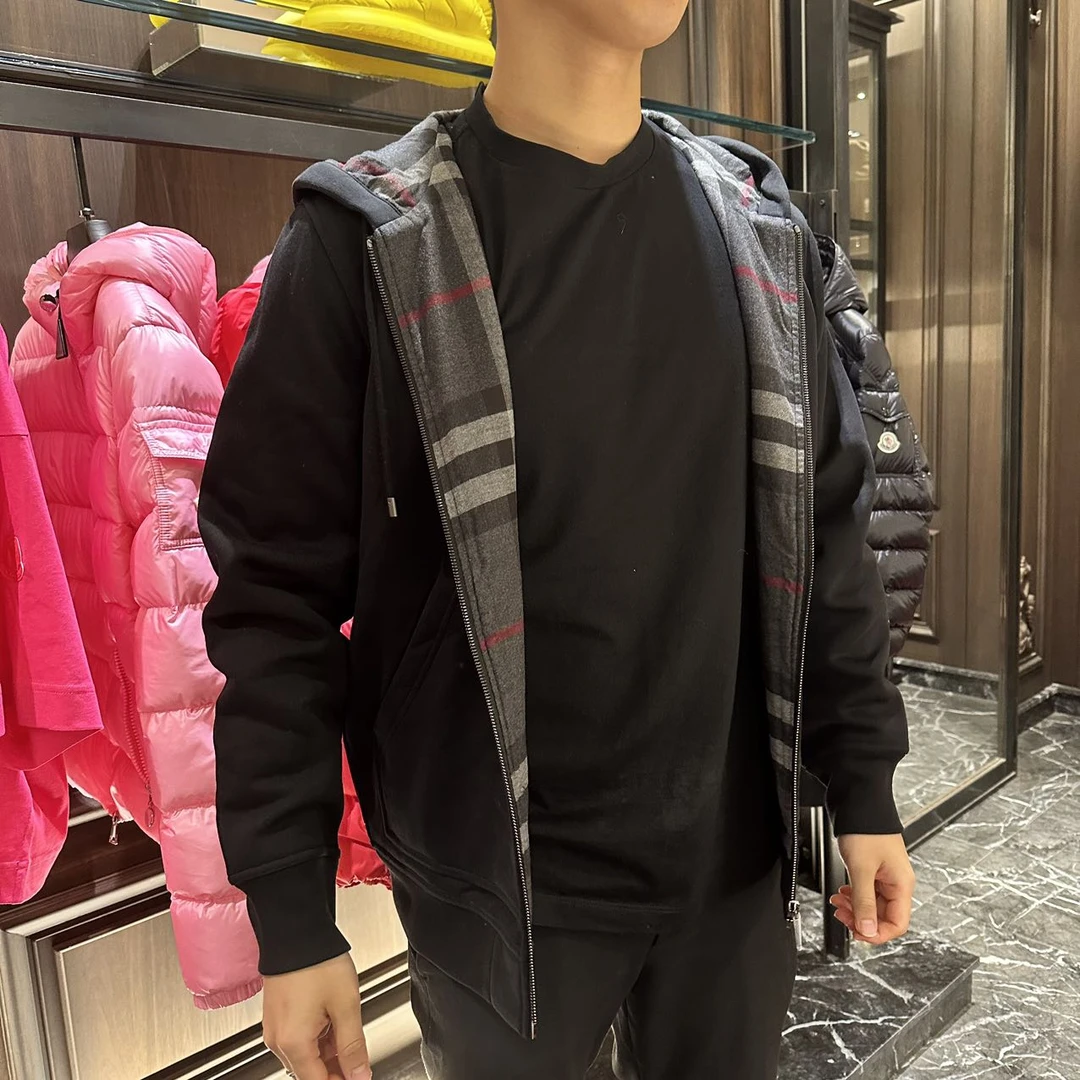 全新未使用 BURBERRY/博柏利 巴宝莉/GG/ 男士黑色开衫卫衣福利款