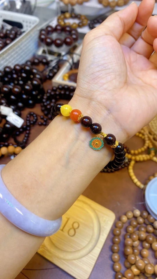 印度小叶紫檀0.8老料满星单圈定制款