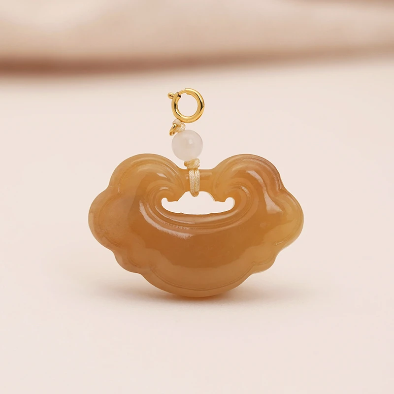 {石泽珠宝}和田玉糖料如意锁＋18k金挂件时尚吊坠