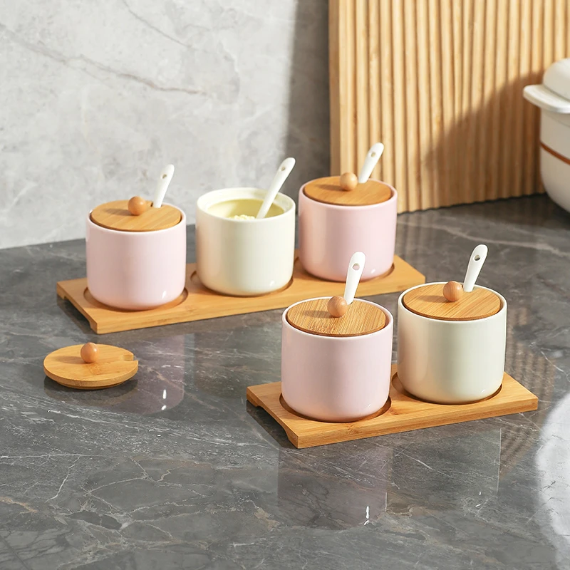 日式家用厨房陶瓷调味瓶罐调味盒辣椒盐糖罐味精调料盒调料罐带盖