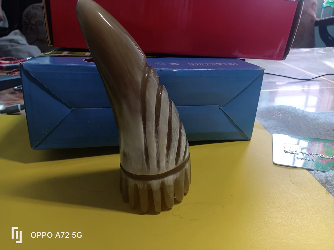天然牛角按摩梳,