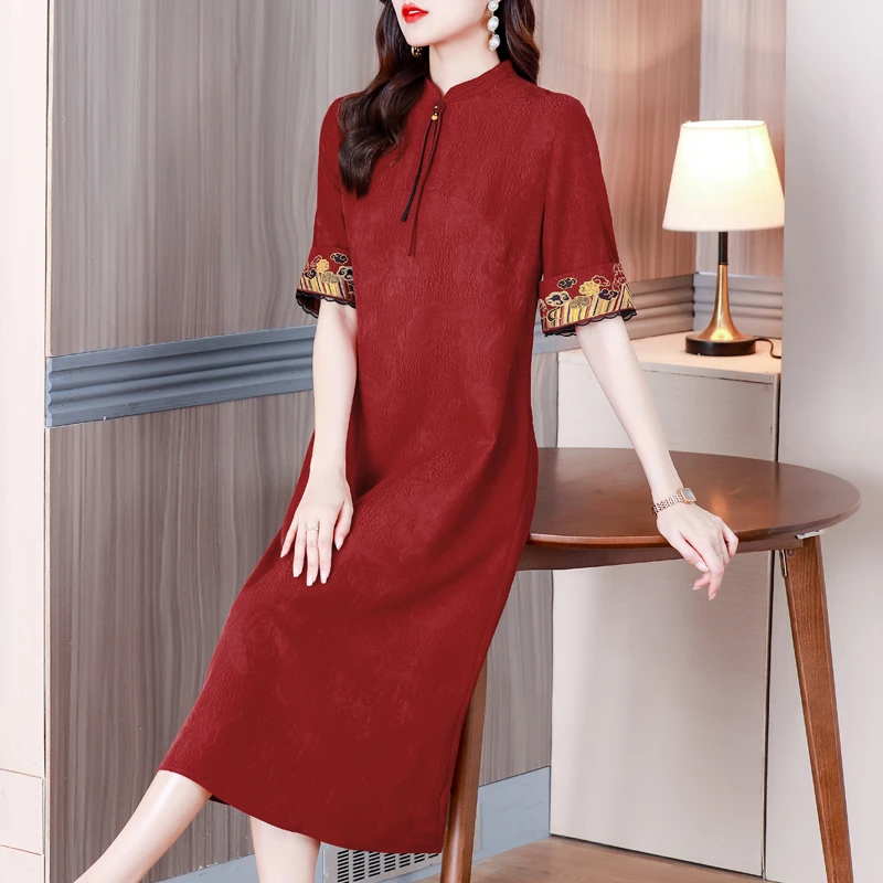 国风复古中式绣花连衣裙2023新款夏季妈妈女装遮肚显瘦气质裙