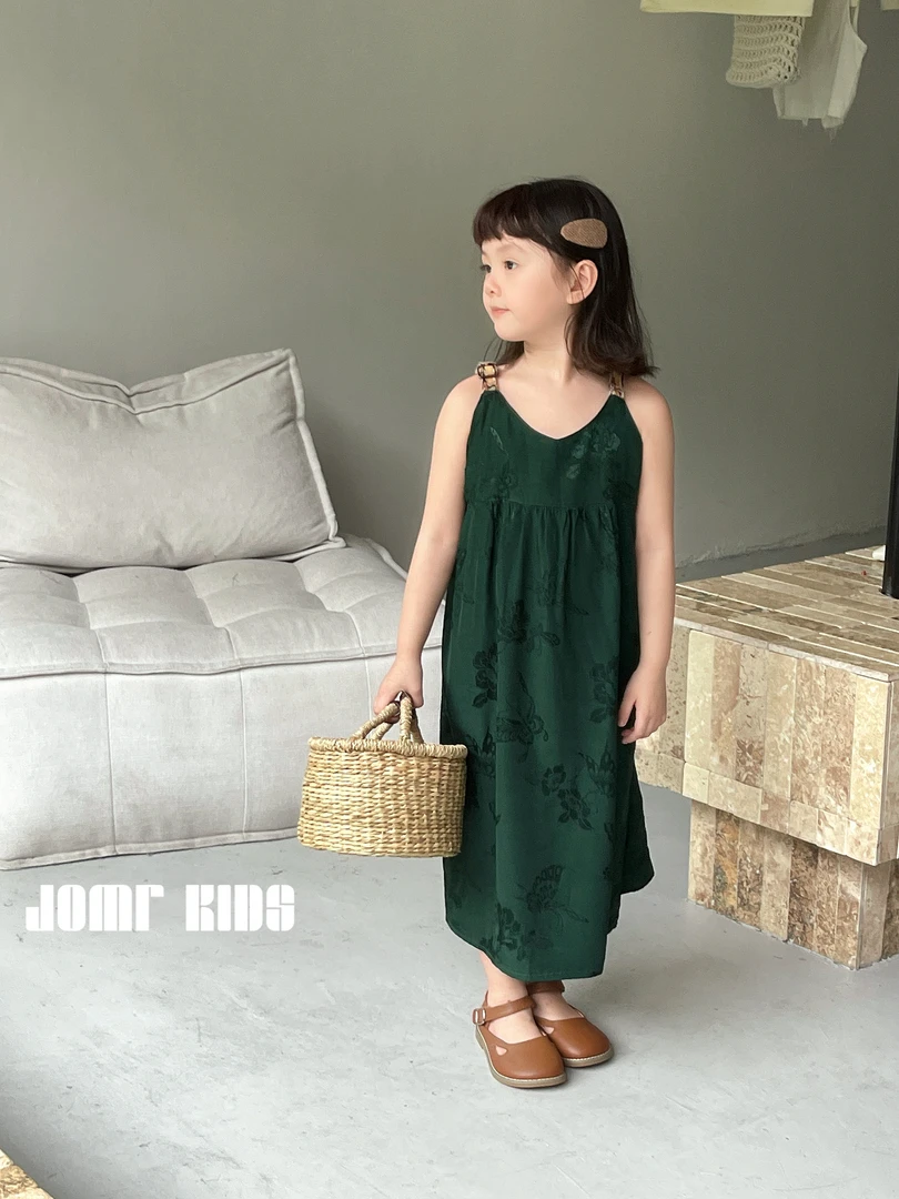 JM824228 女童夏季时尚复古宽松设计感吊带裙小童气质连衣裙