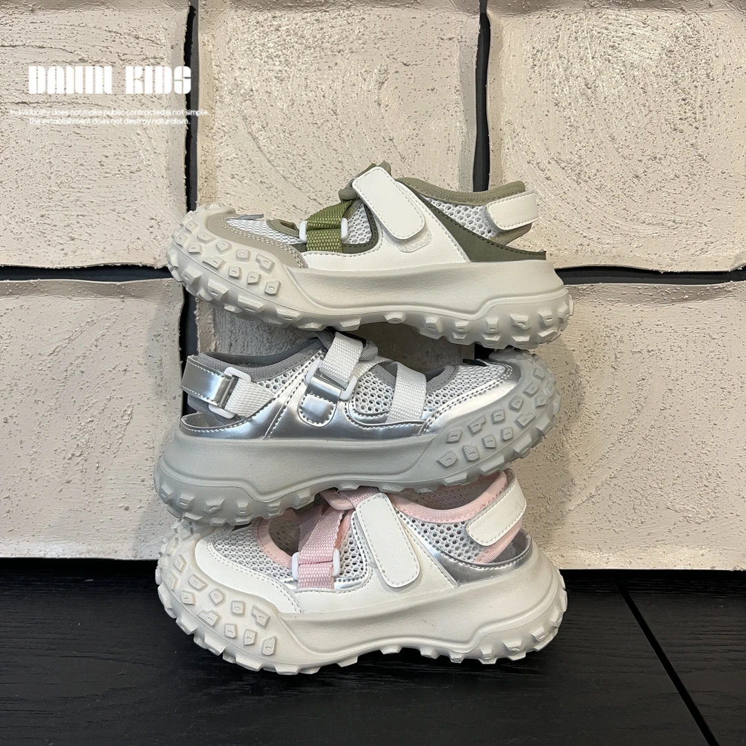 【嗒囜】儿童夏季时尚百搭运动凉鞋透气软底轮胎鞋子运动24DN8041