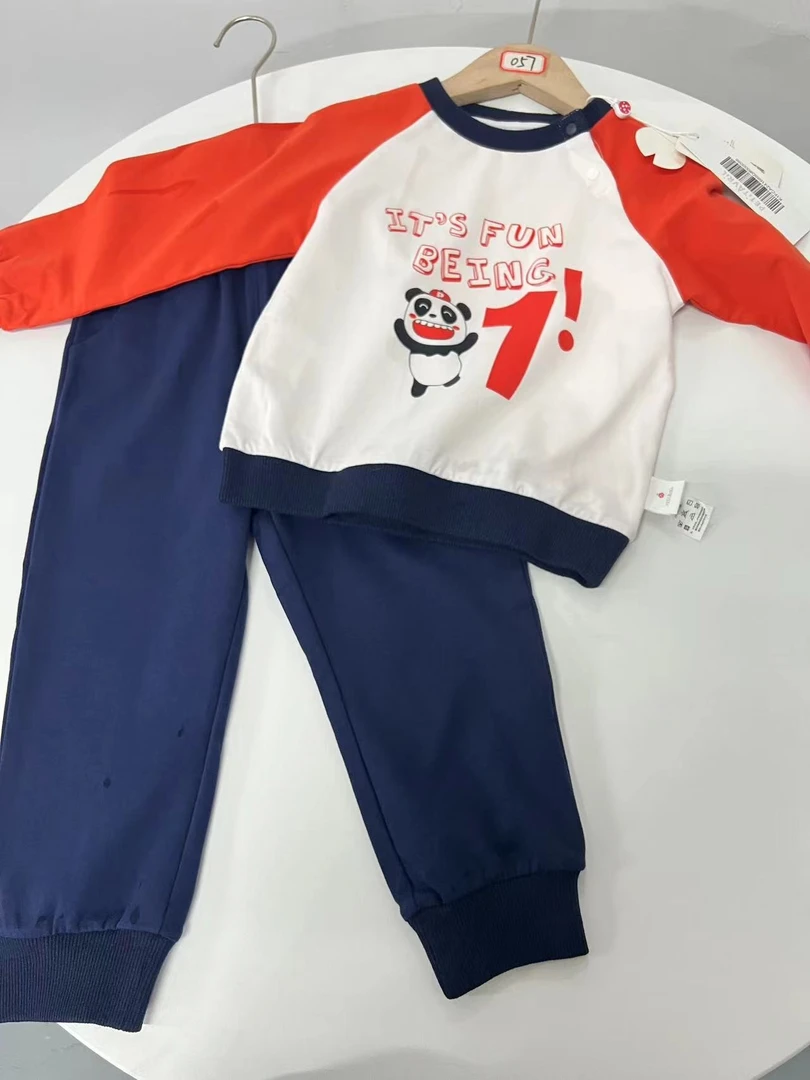 Petit Avril/贝甜儿童秋季时尚撞色套装057