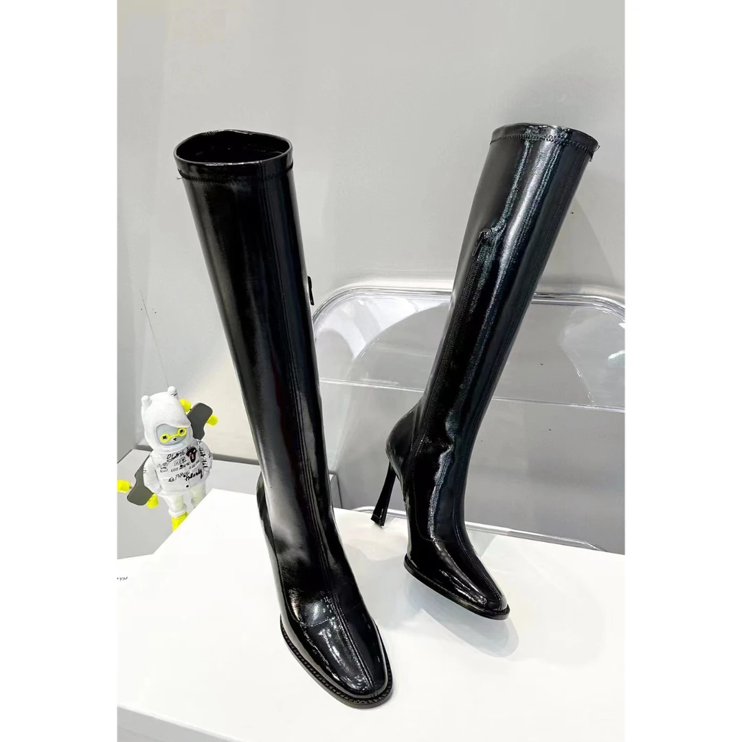 lele  亮面高跟时装长靴 LE2308023CX